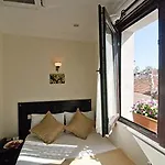 Hotel Sultans 3*
