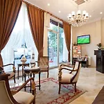 Hotel Sultans 3*